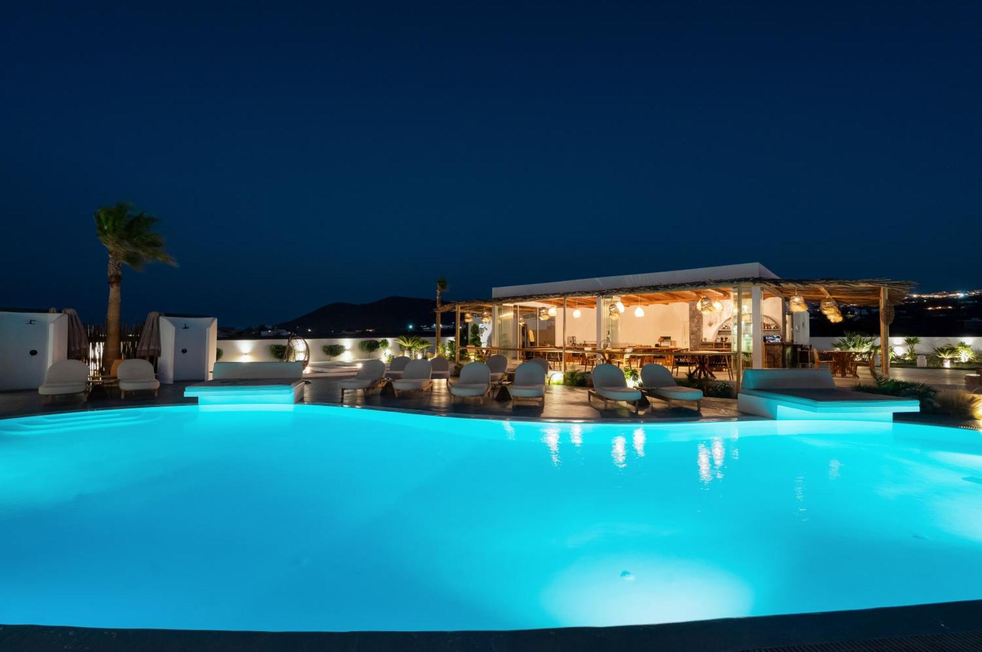 Amethyst Luxury Suites Oia Exterior photo