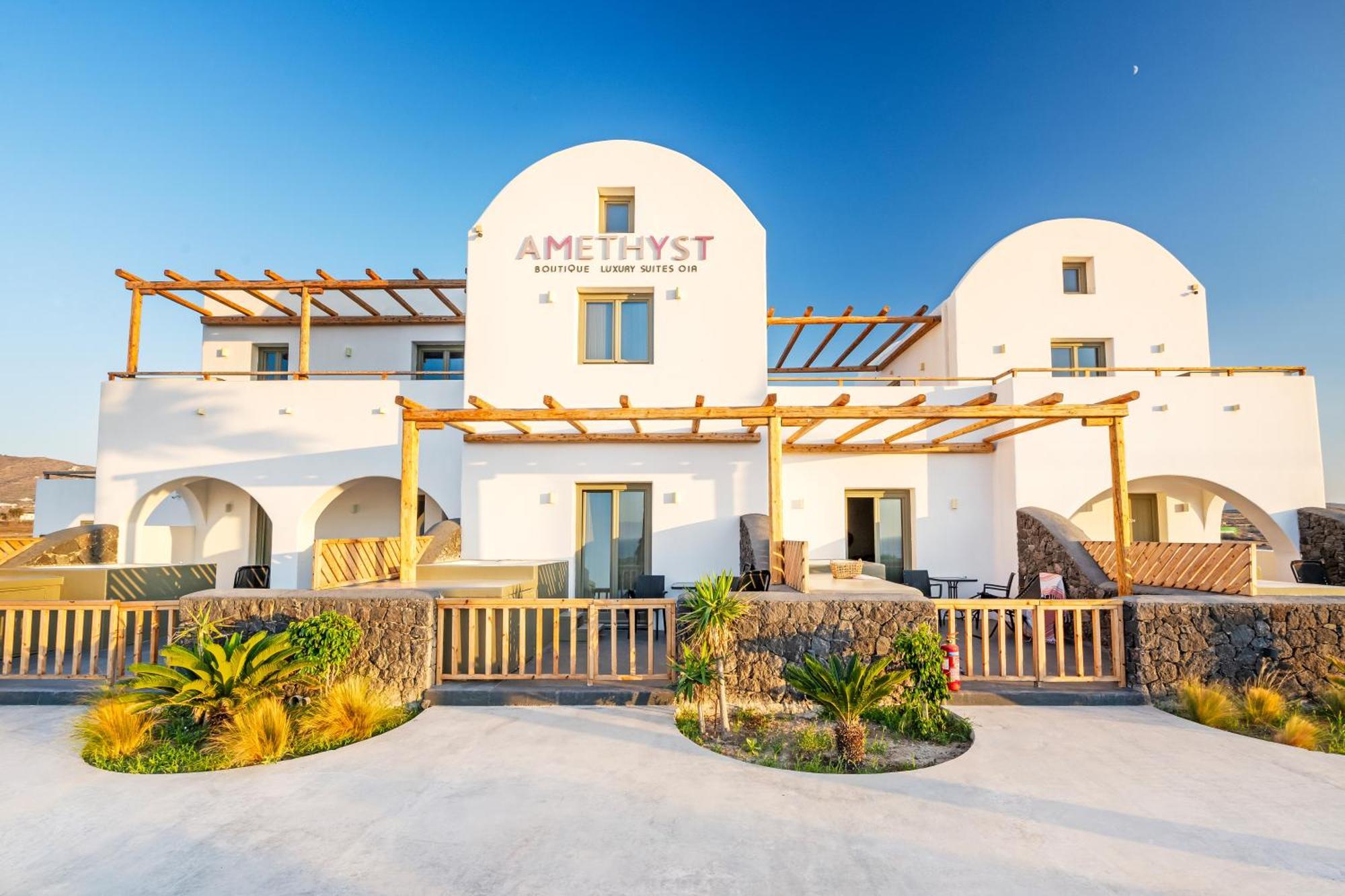 Amethyst Luxury Suites Oia Exterior photo